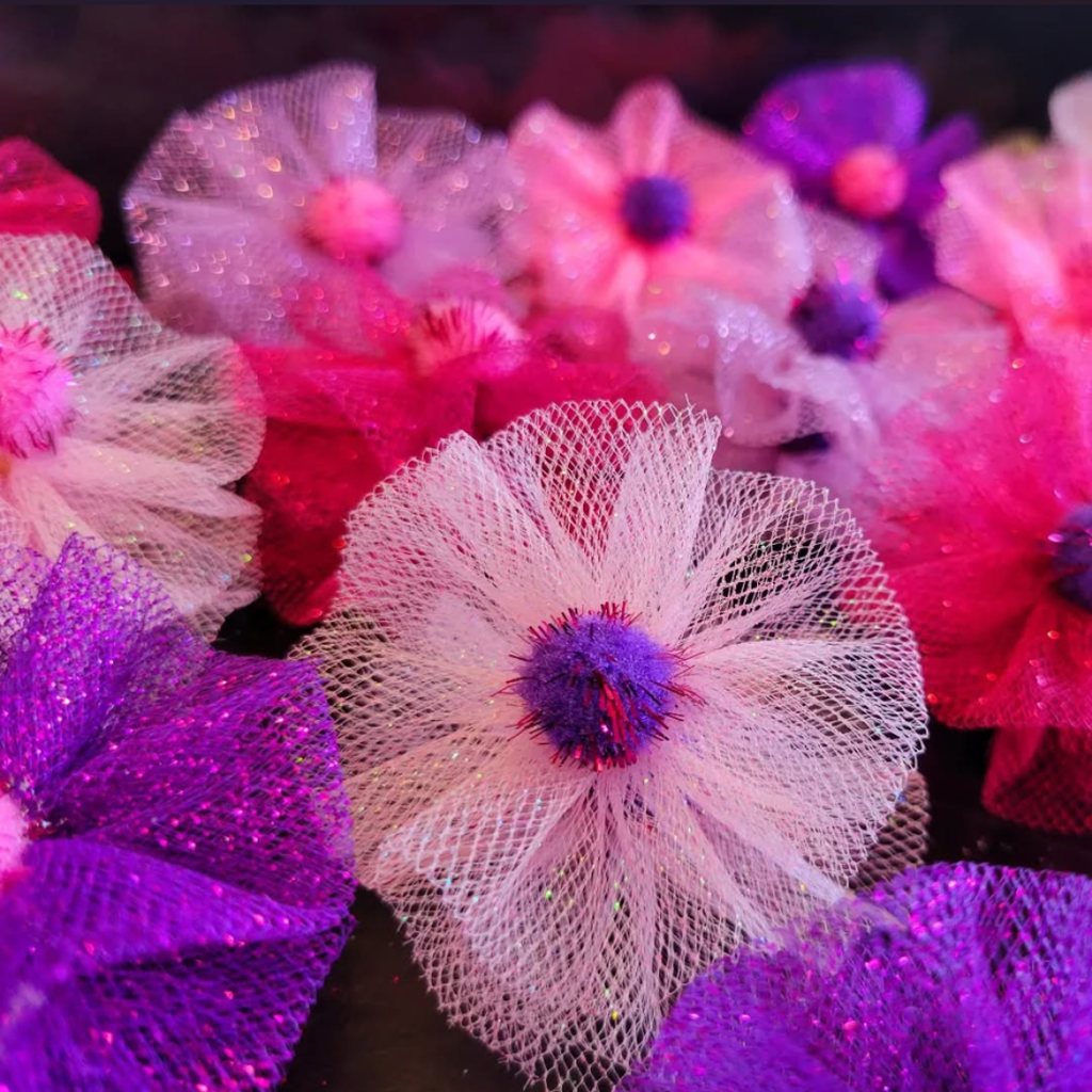 Pom Pom Bows